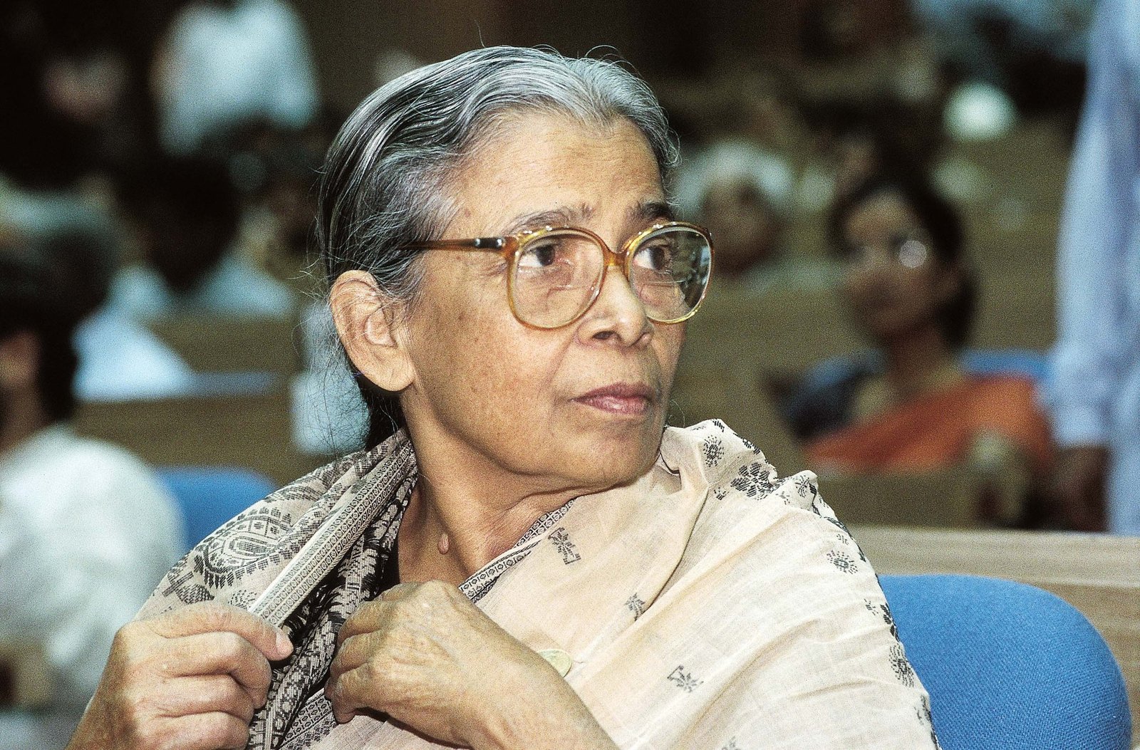 ম্যাজিক রিয়ালিজম থেকে সাহিত্য আন্দোলন: এক সাহিত্যিক অভিযাত্রা