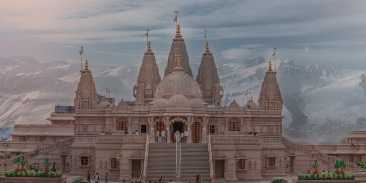 ভারতের ইতিহাসচর্চা নিয়ে কিছু ভ্রান্ত ধারণা ও তার অপরাসারণ