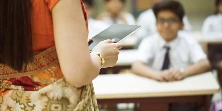 শিক্ষায় অনিলায়ন